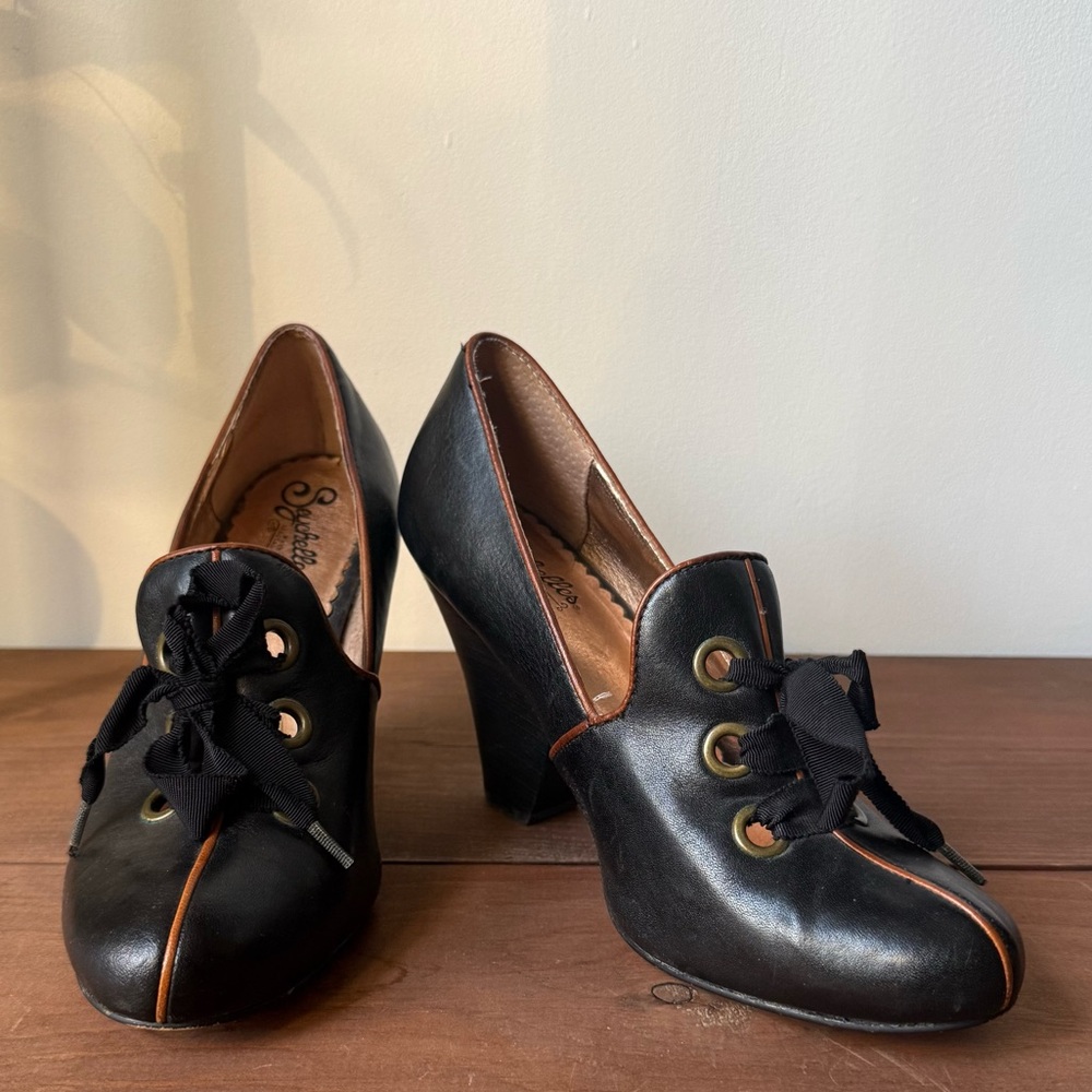 Seychelles Black Heels – 8.5 (39) – Pinup style